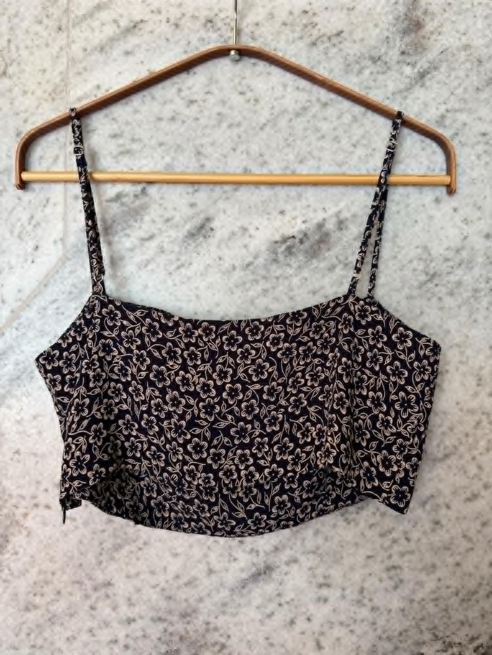 Reformation Tops: Reformation Top US 6/EU 38 – D'occasion à Claro par sof_pkm8 2
