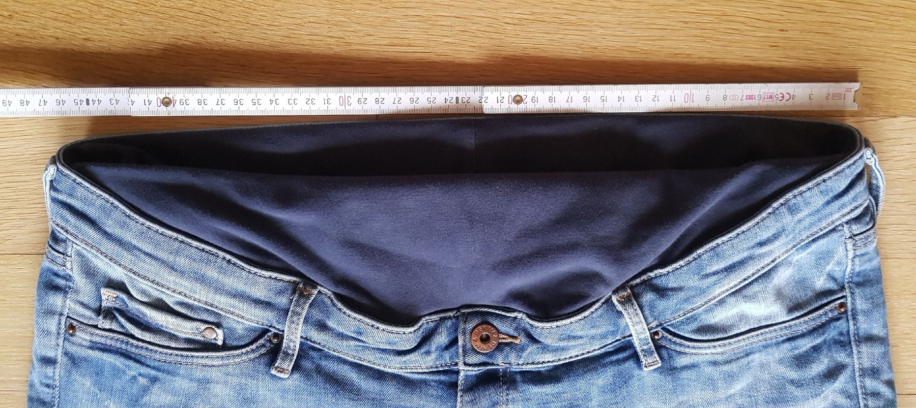 Pantaloni: 2 Umstandshosen – Usato da Erlenbach ZH venduto da wem_6f9c 8