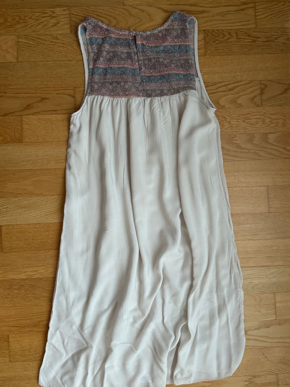 Kleider: Kleid, Gr. M – Gebraucht aus Basel von Pacco09 1