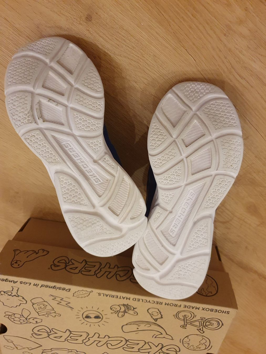 Skechers Scarpe per ragazze: Skechers Sneaker, Gr. 29 – Nuovo (secondo la descrizione) da Heinrichswil venduto da frankie19860 5