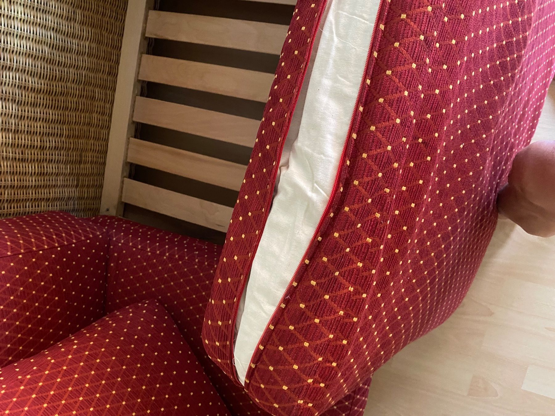 Sofas: Rattan Sofa – Gebraucht aus Altikon von Turboprompt 2