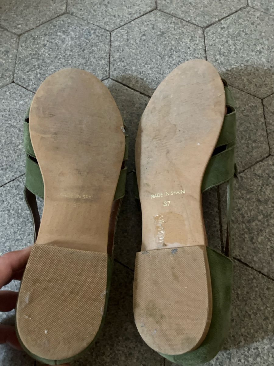 La Garçonne Damenschuhe: La garcone 37 – Gebraucht aus Wettingen von Julchenmatz 3