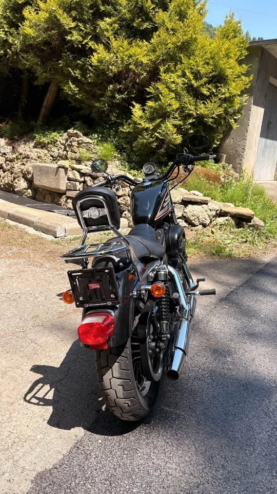 Harley-Davidson Cruisers: Harley Davidson 883R – D'occasion à Corsier-sur-Vevey par BussardS 6