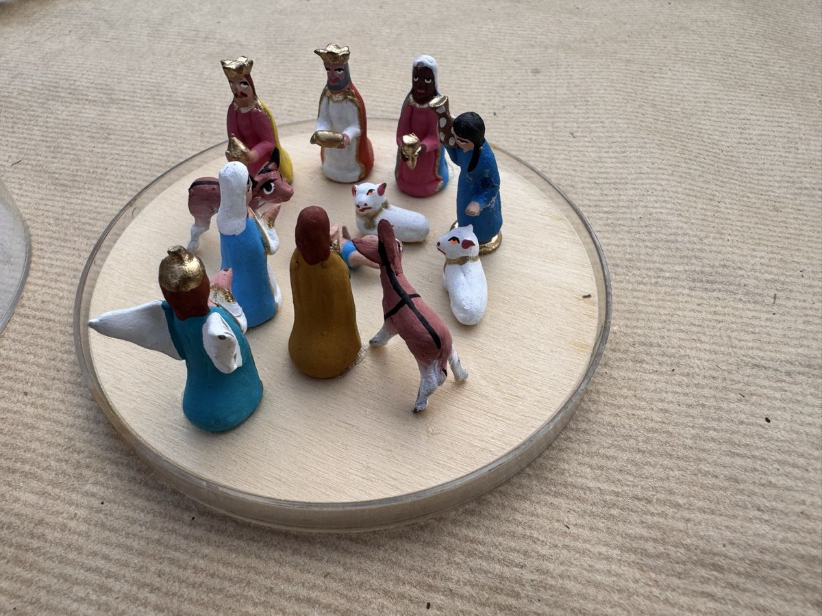 Statuette: Provenzalische Mikro-Weihnachtskrippe fli – Usato da Küttigen venduto da Melisch1000 4