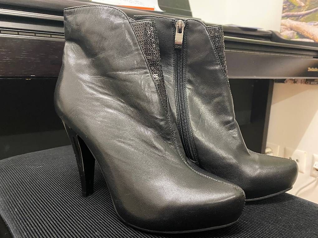 Damenschuhe: Halbschuhe NEU G37 – Gebraucht aus Basel von svetlana010