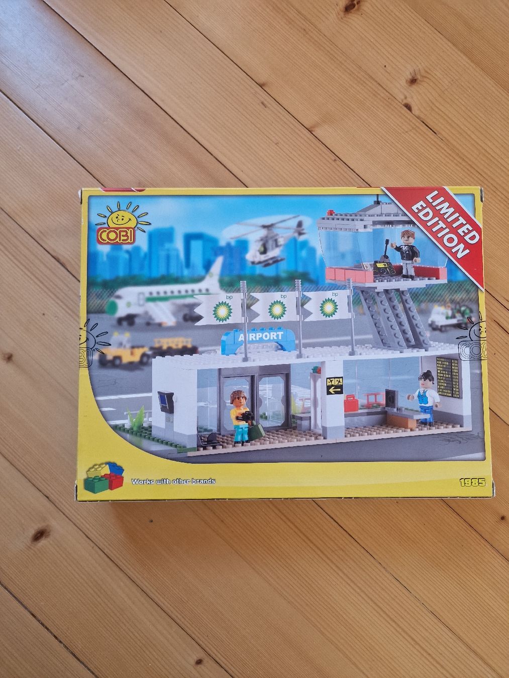 Cobi Kit di costruzioni: COBI Flughafen Set 1985 - Limited Edition – Nuovo (secondo la descrizione) da Beringen venduto da Ele_Ely23 1