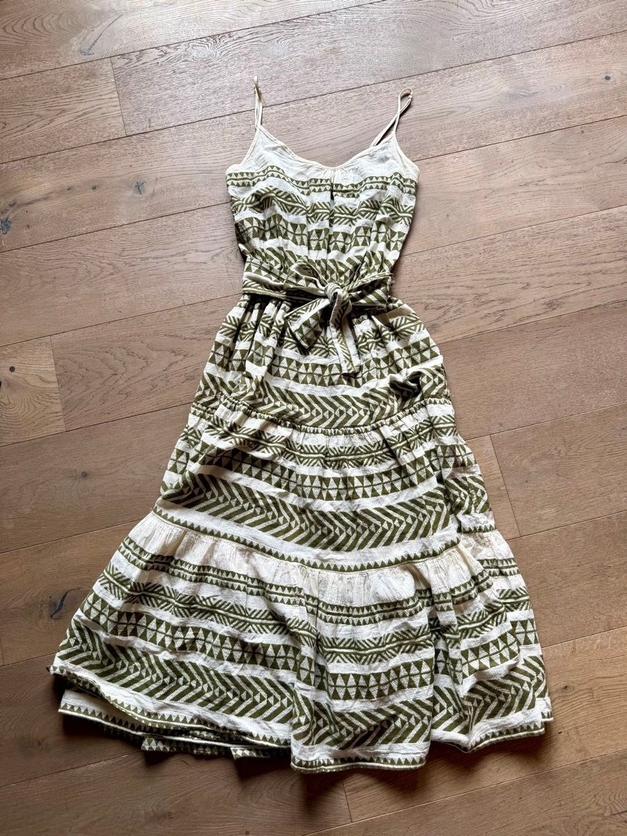 Devotion Kleider: Sommerliches Midikleid von Devotion Twins – Gebraucht aus Sugiez von RicardoStoleMyData