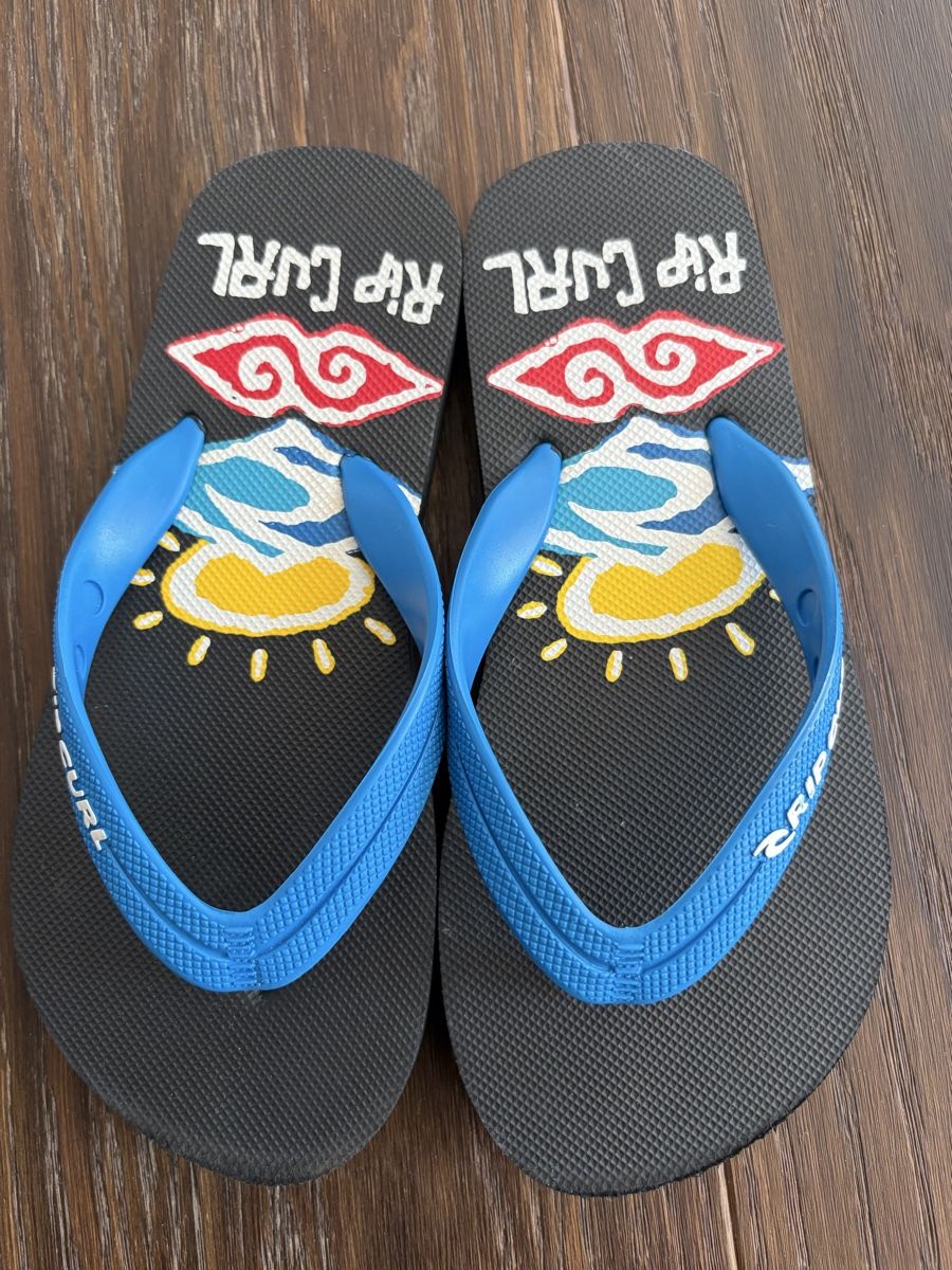 Rip Curl Scarpe per ragazzi: Rip Curl Flip Flops Size 30 – Usato da Thalwil venduto da val_q76v 3