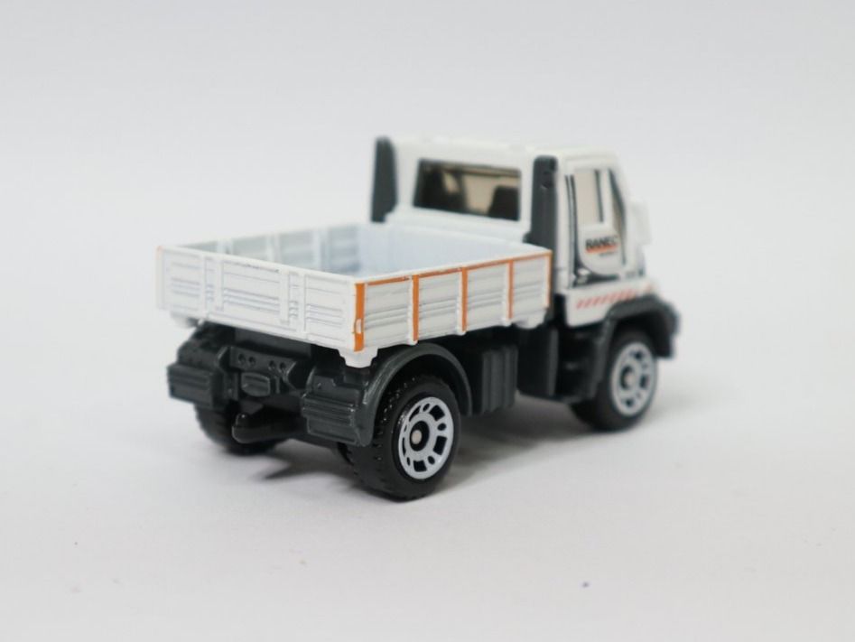 Matchbox Modellini d'auto: Matchbox Mercedes Unimog Ranec  neu – Nuovo (secondo la descrizione) da Eschenbach SG venduto da Astalavista 3