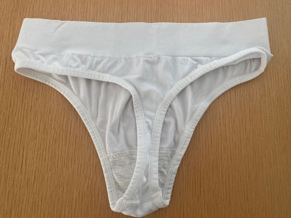 String Dentelle ELLE MACPHERSON - Taille S, Couleur Crème/bleu - Réf. TSE16-261 - Neuf Avec étiquettes