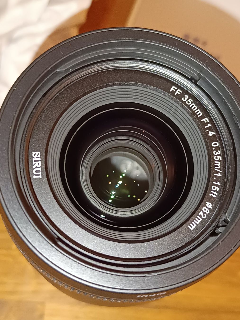 Sirui Obiettivi: Sirui Aurora 35mm F1.4 L-Mount – Nuovo (secondo la descrizione) da Mollis venduto da GordoCojones 2