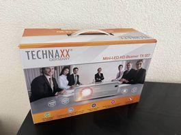Technaxx Mini-LED HD Beamer TX-127  neuwertig