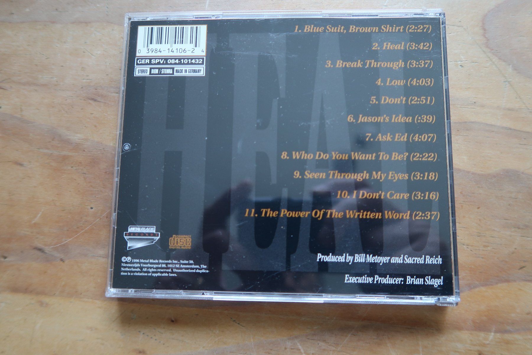 CDs: SACRED REICH - HEAL - CD – Gebraucht aus Basel von Patiscat 1