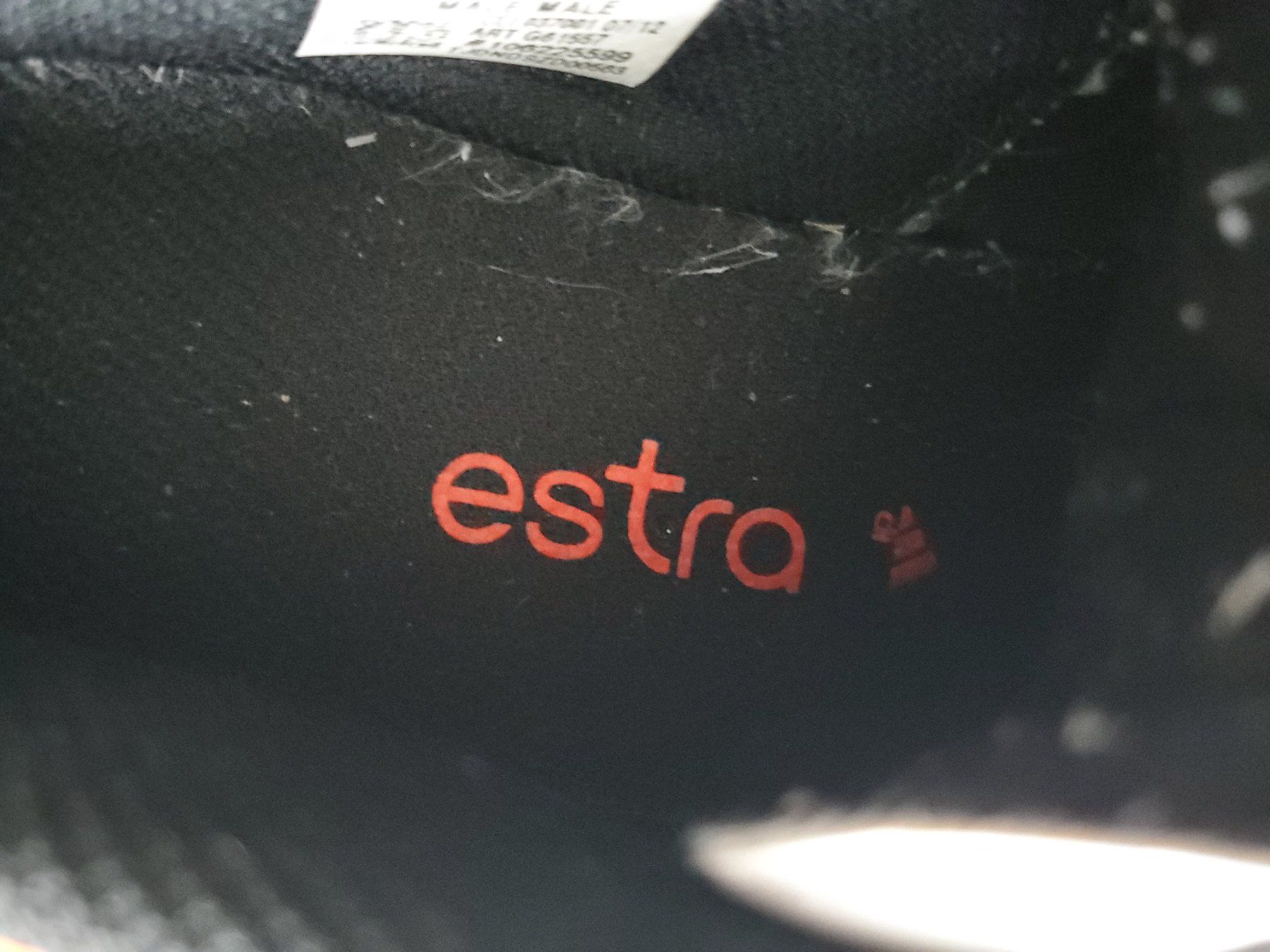 Adidas Schuhe für Jungen: Adidas Sportschule 11Pro Gr 31 – Gebraucht aus Dättwil AG von Globetrotter2000 2