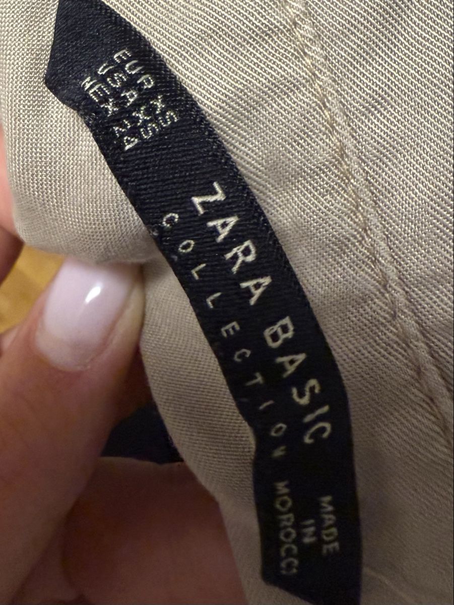 Zara Camicette: Chemise Zara beige taille XS – Nuovo (secondo la descrizione) da Châtelaine venduto da nan_j75j 3