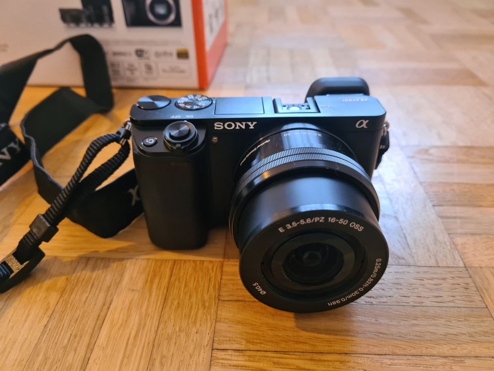 Systemkamera, Sony Alpha 600o (Neu (gemäss Beschreibung)) in Lenzburg ...