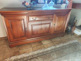 Buffet / Enfilade en bois massif – Excellent état