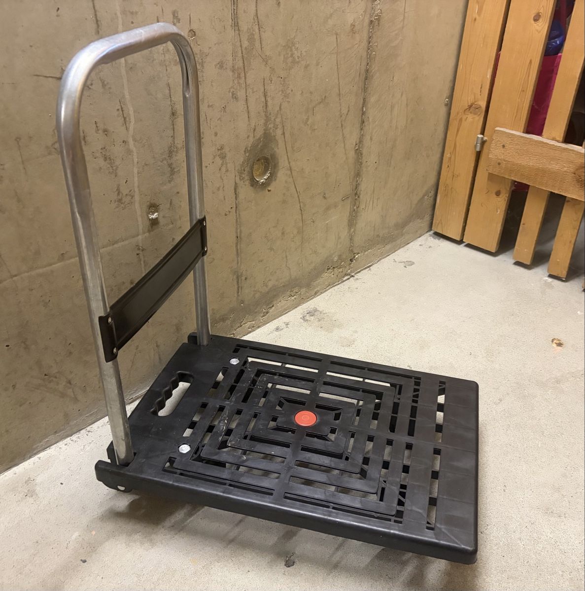 Carrelli di trasporto: Kleiner Transportwagen Rolli – Usato da Zürich venduto da ste_5rs7