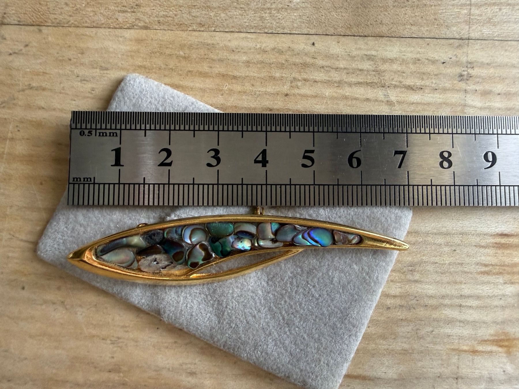 Broches & Aiguilles: Brosche vergoldet mit Perlmutt-Einlage – Neuf (Voir description) à Richterswil par Nathan_adler 4