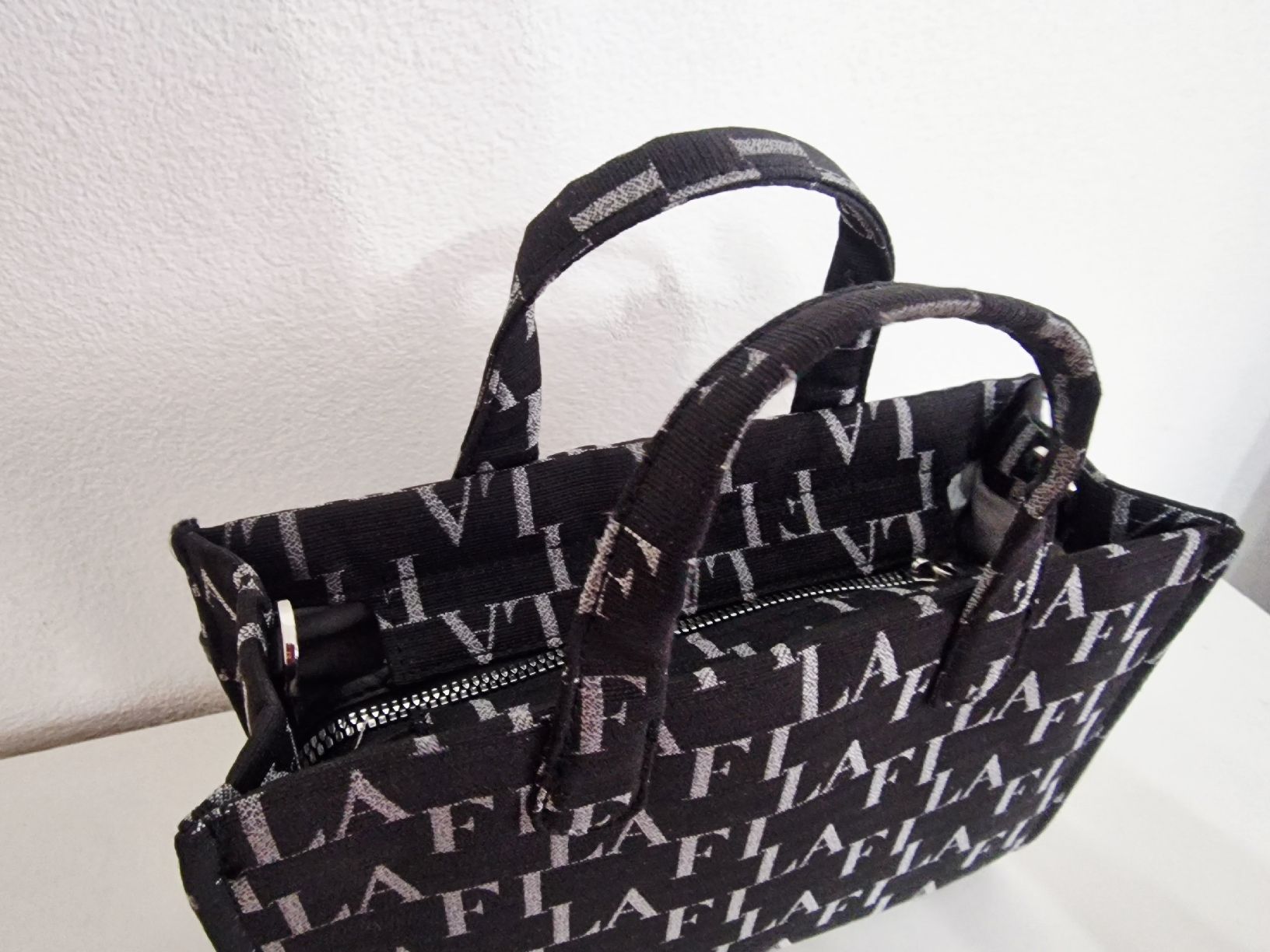 Fila Taschen für Damen: Sac à main Fila , Neuf! – Neu (gemäss Beschreibung) aus Cournillens von jho_tx6d 6