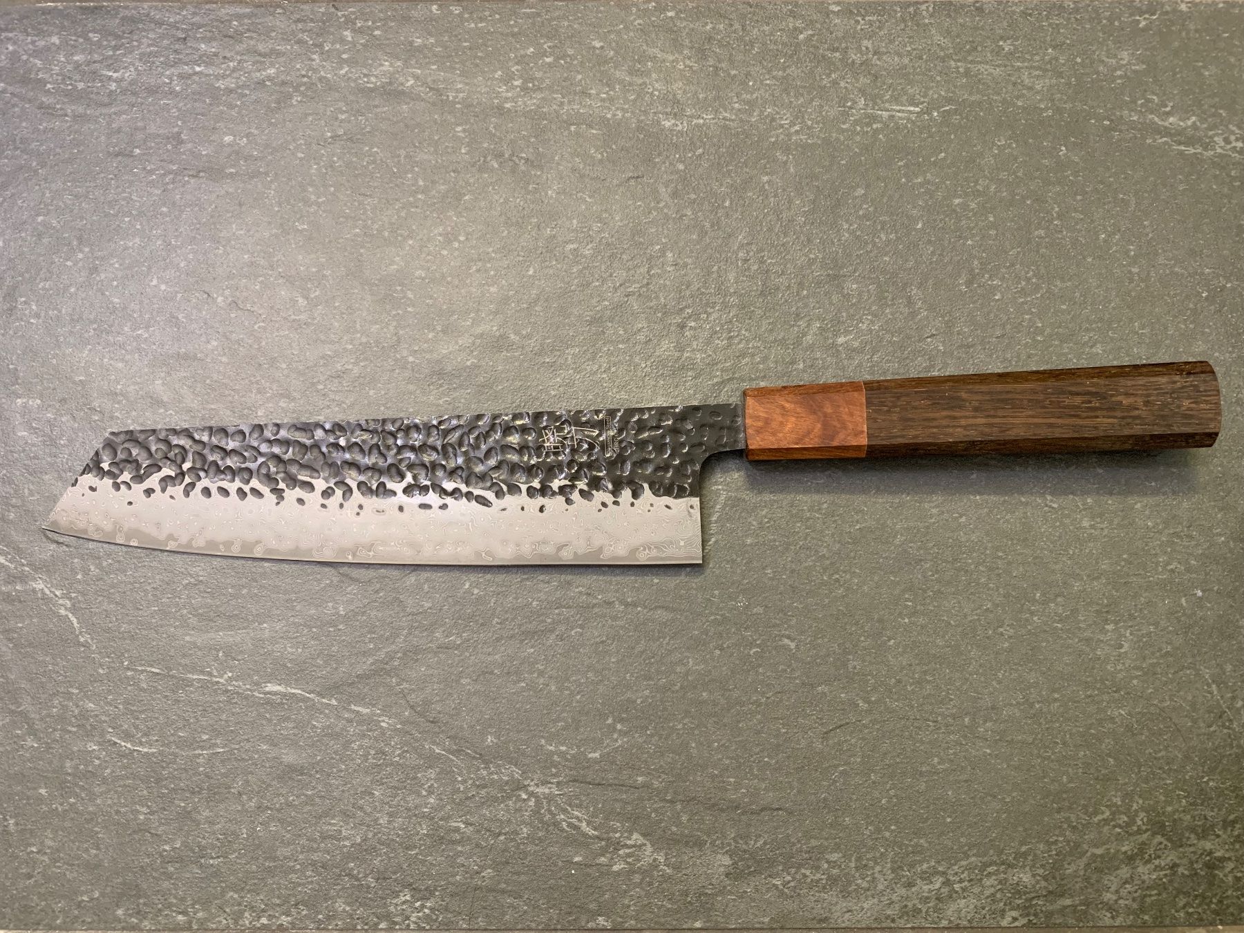 Coltelli da cucina: Japanisches Küchenmesser mit Holzgriff – Nuovo e nell'imballaggio originale da Aarburg venduto da 2..0 1