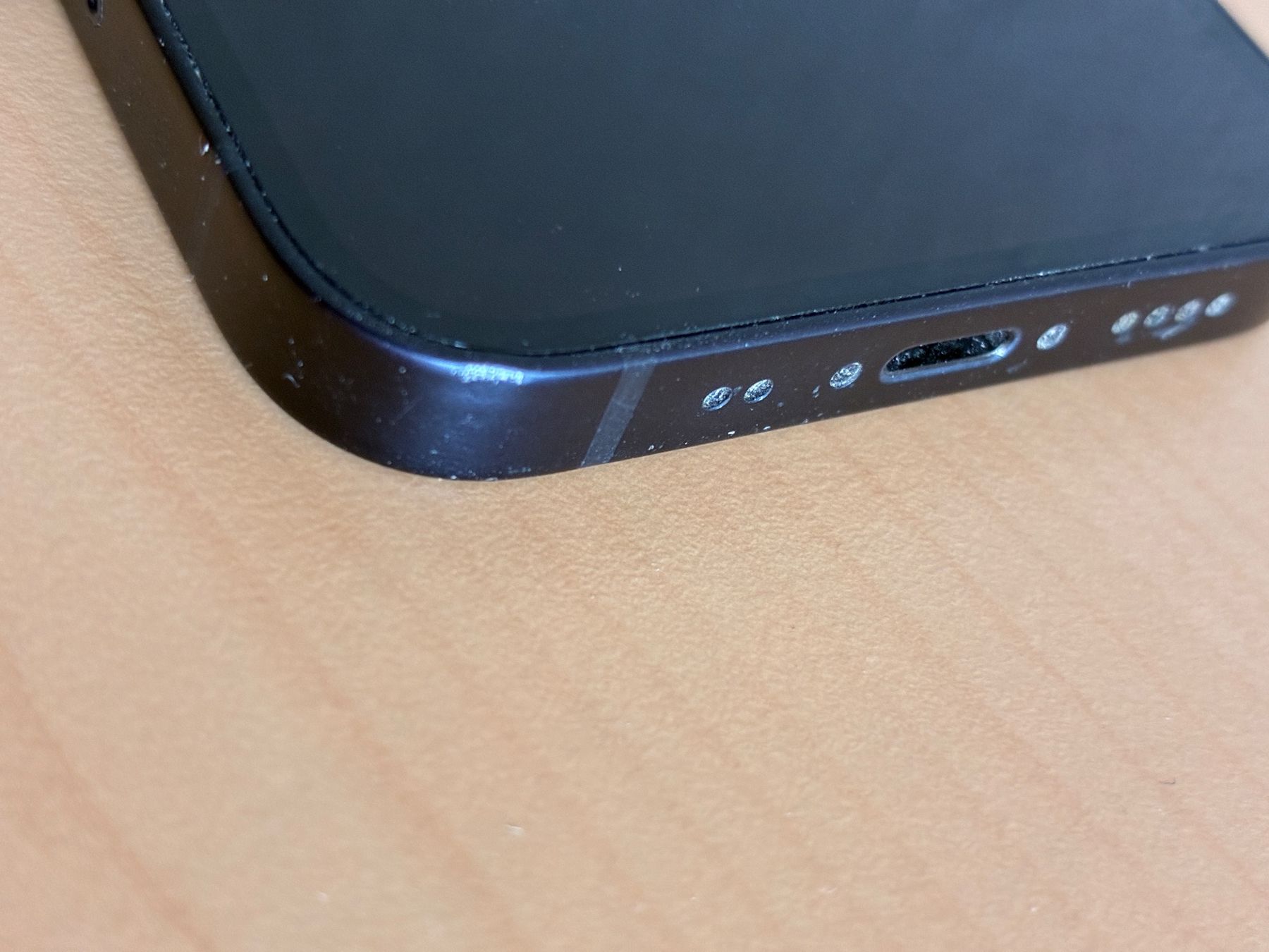 Apple Telefoni cellulari / Smartphones: iPhone 12 mini 64GB black – Usato da Vezia venduto da klark_kent_69 1