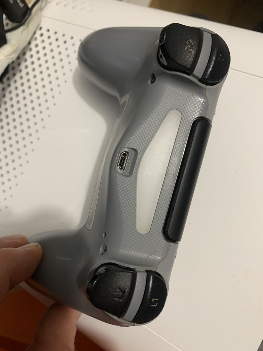 Sony Console: PlayStation Dualshock 4 20th anniversary edition – Usato da Zürich venduto da Gani 2
