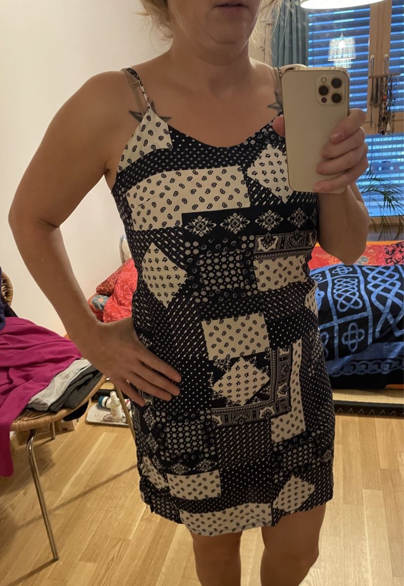 Kleider: Robe vintage pour adolescente faite main – Neu (gemäss Beschreibung) aus Lausanne von Wildkitty