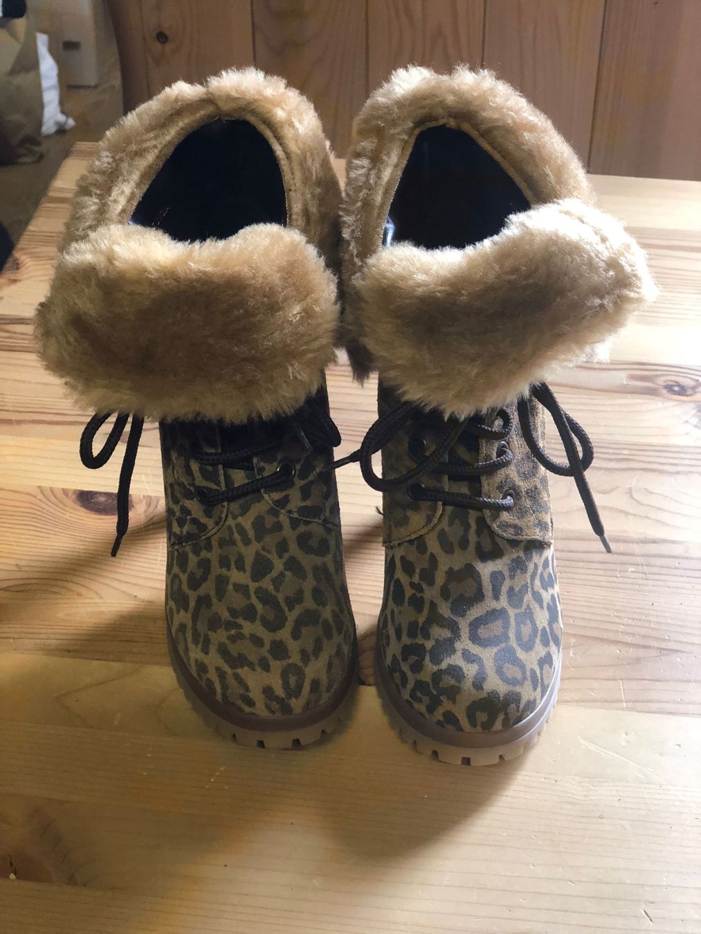Scarpe da donna: Coole "Bata" Stiefelette Grösse 37 – Usato da Röschenz venduto da Tashroal 1