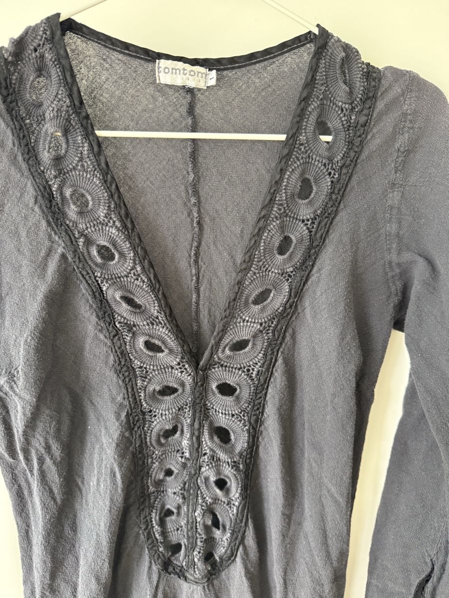 Vestiti: Tomtom Kleid schwarz mit Spitze Langarm – Usato da Dübendorf venduto da ReLoved_Fashion_ZH 1