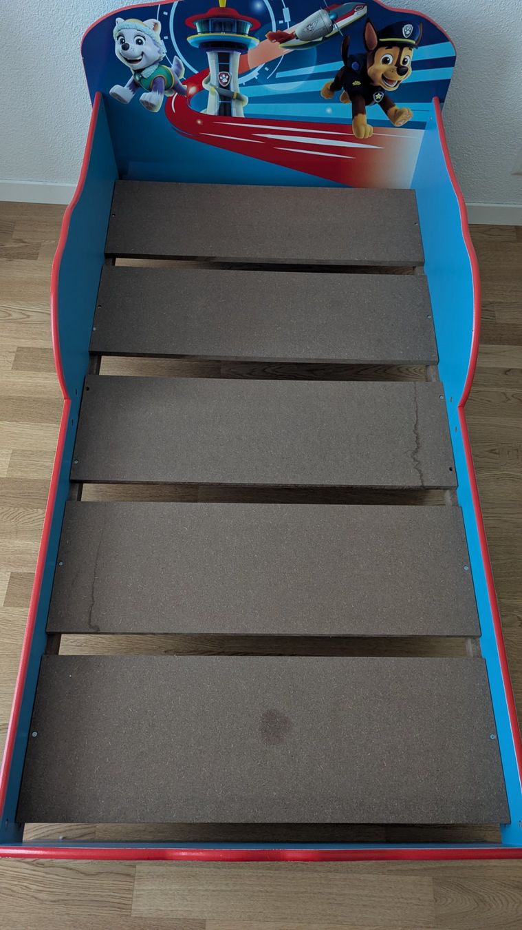 Betten: Kinderbett Paw Patrol – Gebraucht aus Zollikerberg von rac_x6sq 7