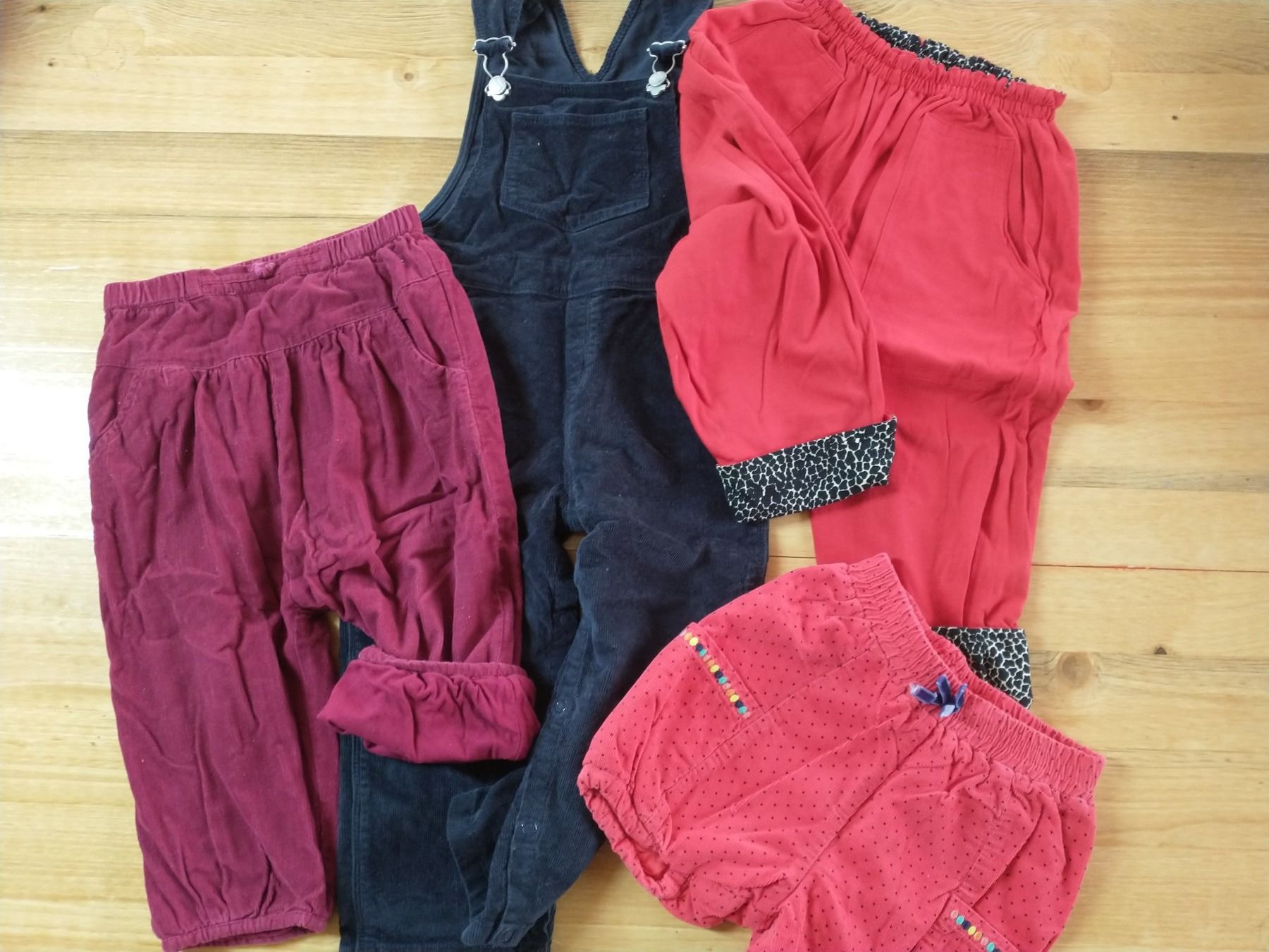 Ensembles coordonnés: Mädchen Kleiderpaket Gr. 80/86 Winter – D'occasion à Ersigen par she9a 1