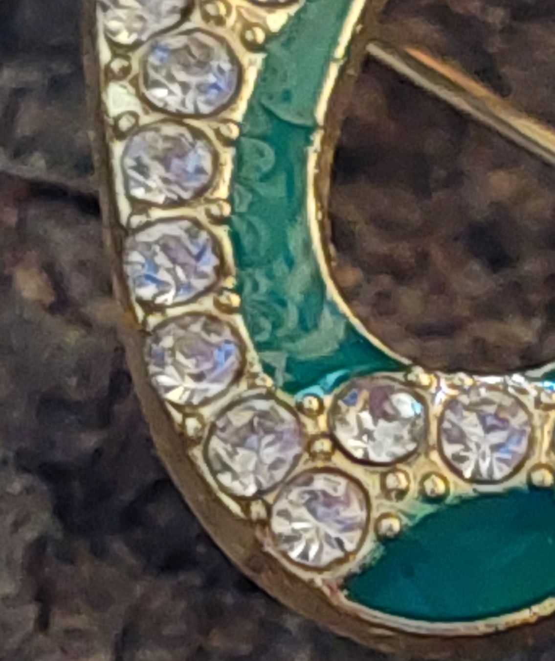 Broschen & Nadeln: Brosche Schlange grün goldfarben mit Strass – Neu (gemäss Beschreibung) aus Oberwil BL von Hunajakakku 2