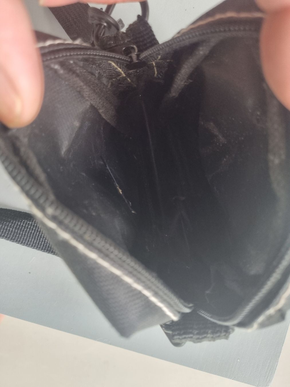 Sacs: Umhänge-Tasche – D'occasion à Adlikon b.Regensdf par attila63 4