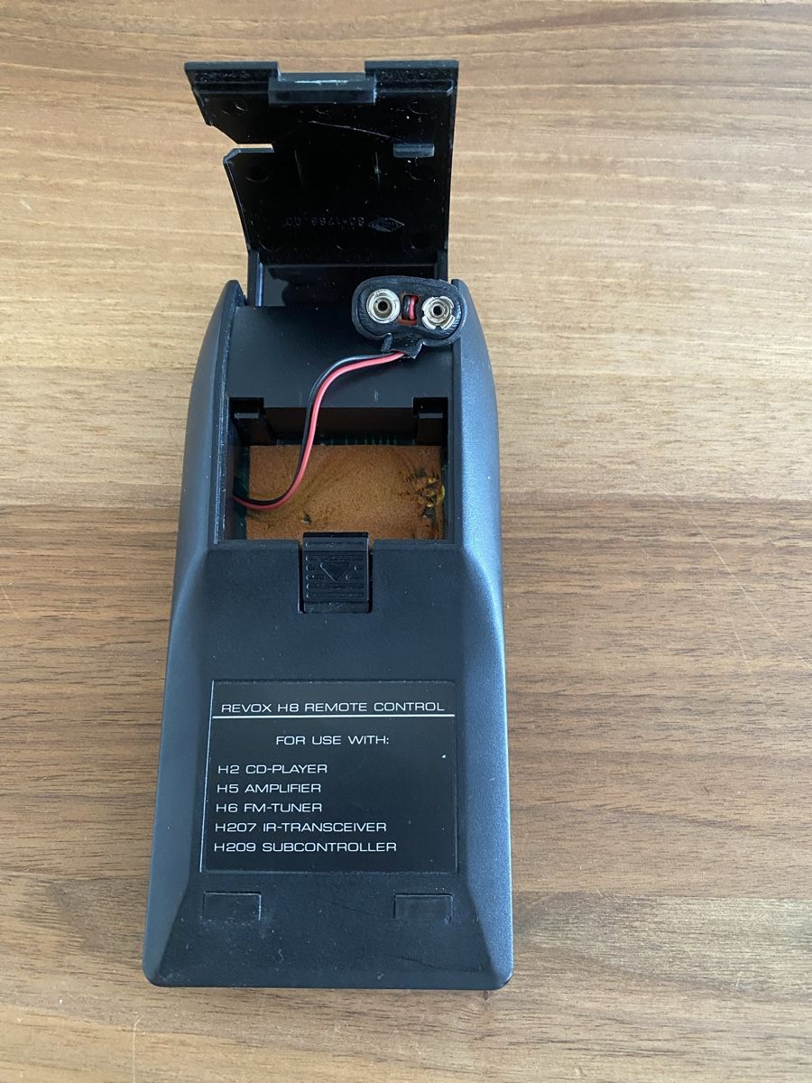 Revox Telecomandi: Revox H8 • Remote Control – Usato da Luzern venduto da Harikan 2