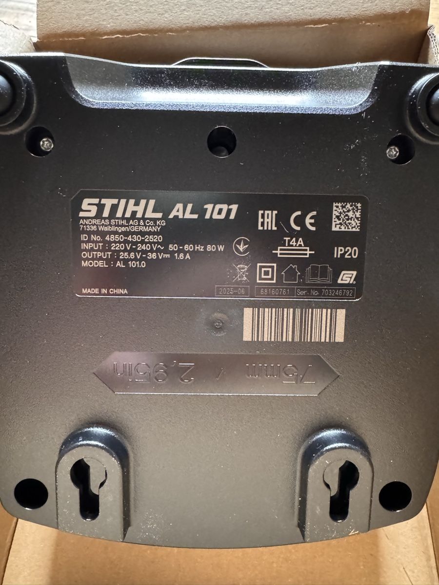 Stihl Akkus & Batterien: Ladegerät STIHL AL 101 neu – Neu und originalverpackt aus Kümmertshausen von Ghost75 1