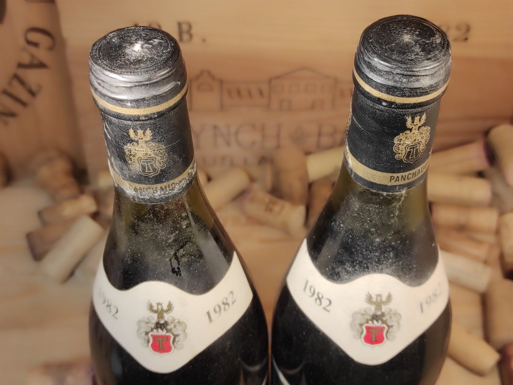 Vino: 2 x 1982 Beaujolais Saint Amour – Nuovo (secondo la descrizione) da Büsserach venduto da Vintage-vins 2