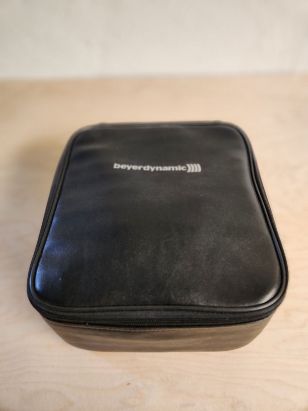 Beyerdynamic Cuffie: Beyerdynamic DT 770 Gebraucht mit Transporttasche – Usato da Basel venduto da clear 5