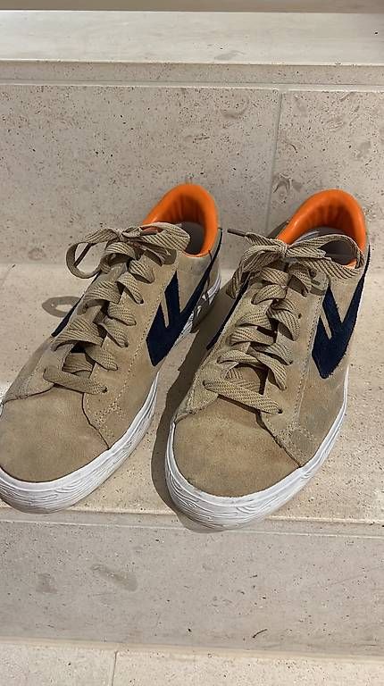 Herrenschuhe: Sneaker Grösse 40 – Gebraucht aus Maur von Franzifisch 1