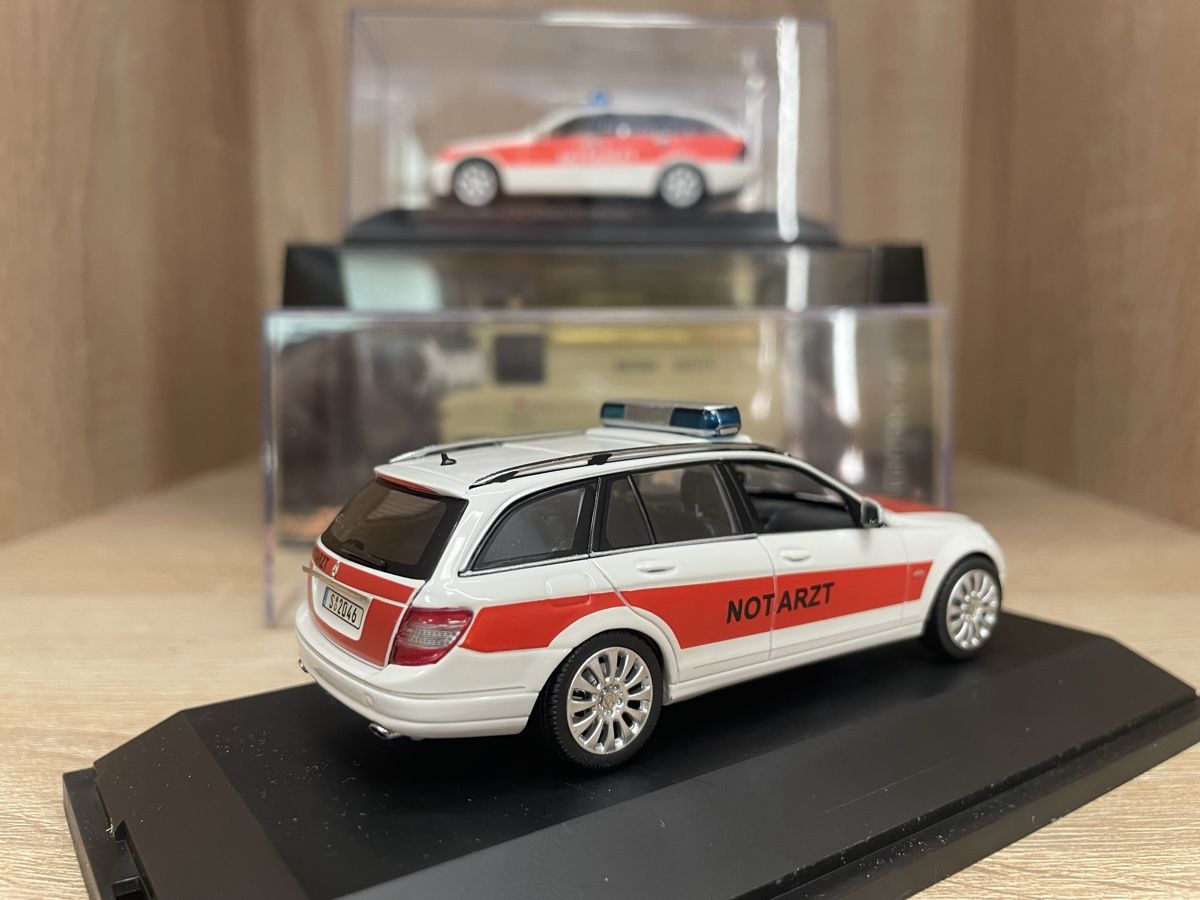Modellini d'auto: 2 x Mercrdes C 1/43 – Nuovo (secondo la descrizione) da Paradiso venduto da jovica1987 2