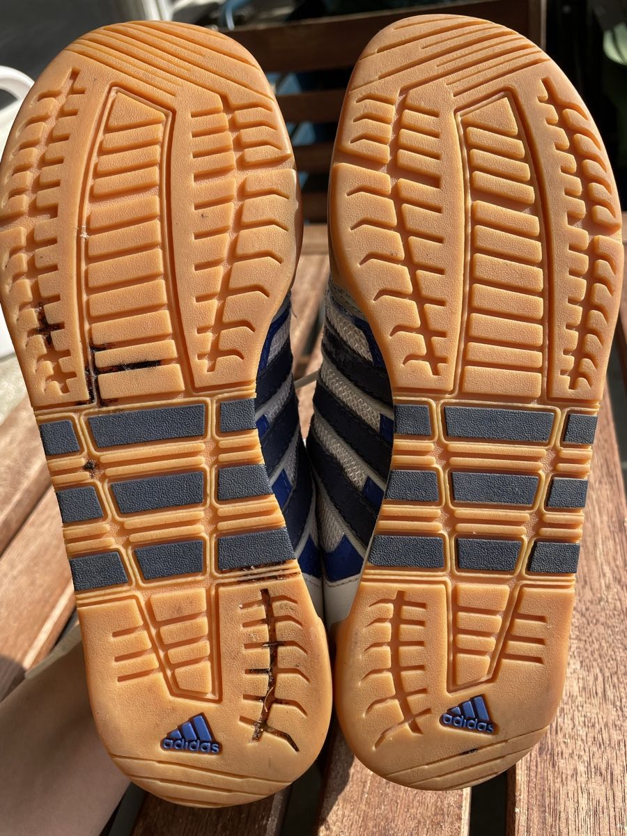Adidas Scarpe per ragazzi: Adidas Hallenschuhe Gr.34 – Usato da Bern venduto da brup 3