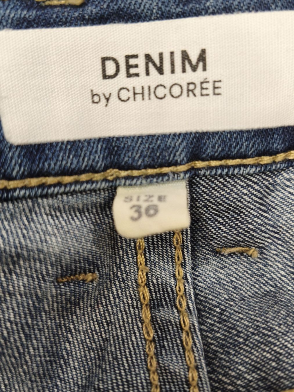 Jeans: Denim by Chicorée Jeans Gr. 36  – Usato da Emmetten venduto da SecondhandSiska 3