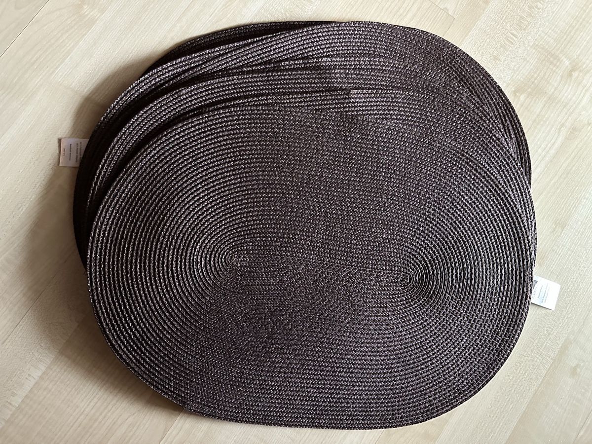 Sottobicchieri: 10 Tisch-Platzsets braun, oval, geflochten – Usato da Ottikon venduto da lo99