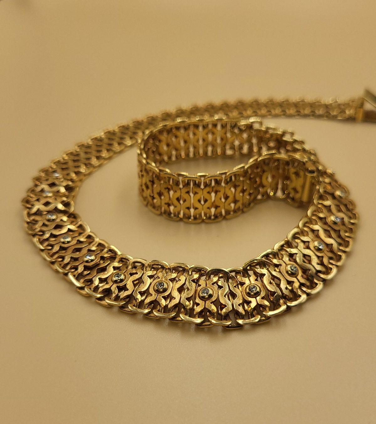 Catenine: Goldene Collier Mit Steine – Usato da Wald ZH venduto da SwissPawnshop 1