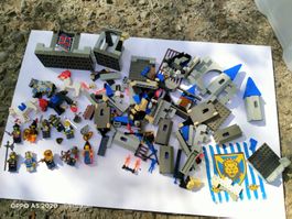 Lot LEGO Ritter Pferde etc. / Räumung Flohmarkt