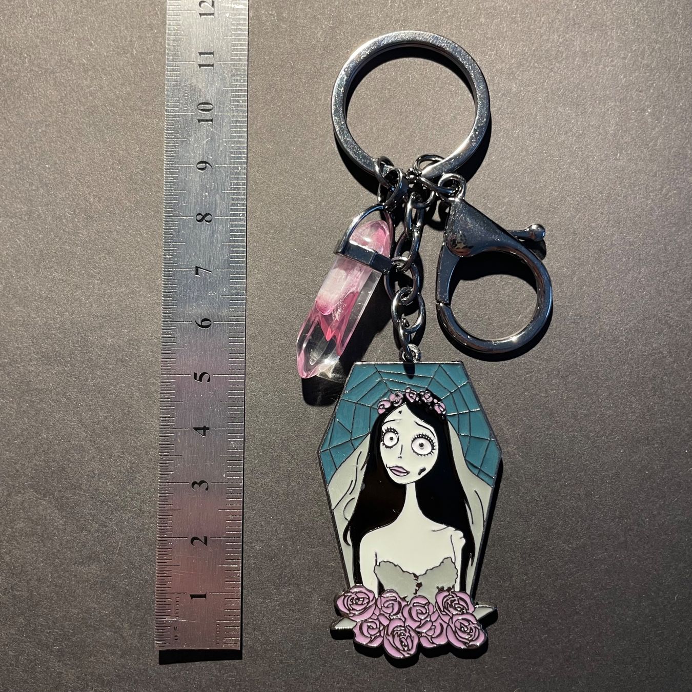 Portachiavi: NEU: Corpse Bride Emily Keychain Collectible merch – Nuovo e nell'imballaggio originale da Bellach venduto da Dreamer2501 1