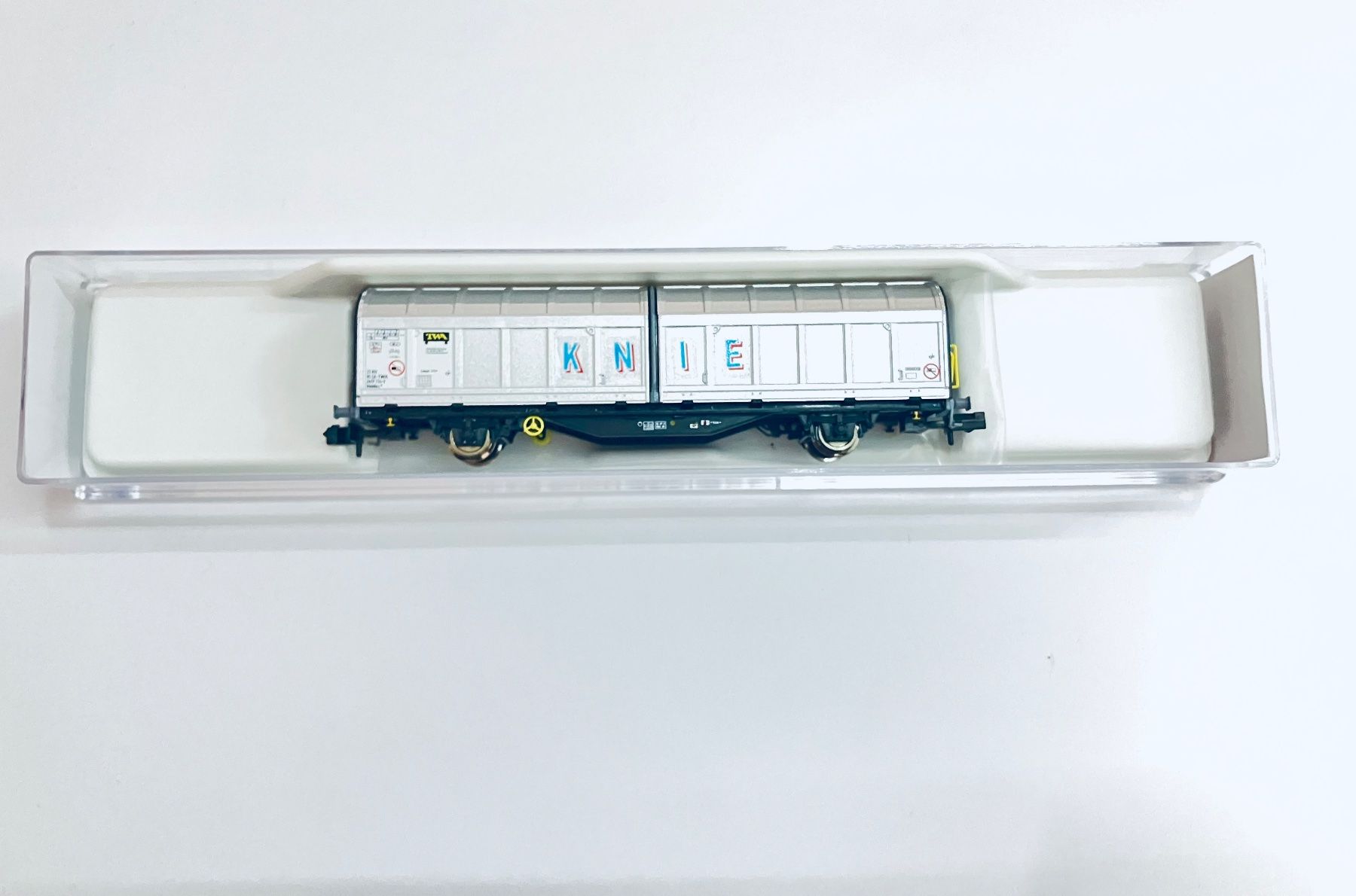 Fleischmann Modellini di ferrovie: KNIE SBB CARGO TW Schiebewandwagen SPUR N #999 – Nuovo e nell'imballaggio originale da Oberbuchsiten venduto da Orsetto24 1