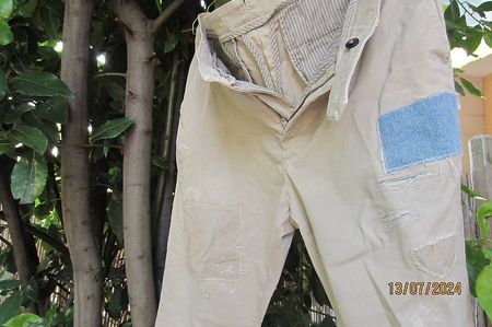 Pantalon casual, marque eleventy Milano, taille 33, à vendre