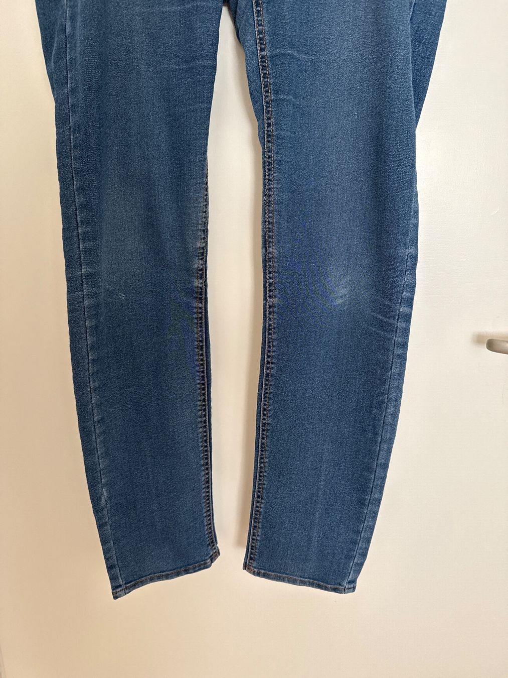 Jeans: Jeans Sfera 38/40 – Difettoso da Horgen venduto da linuxrp 2