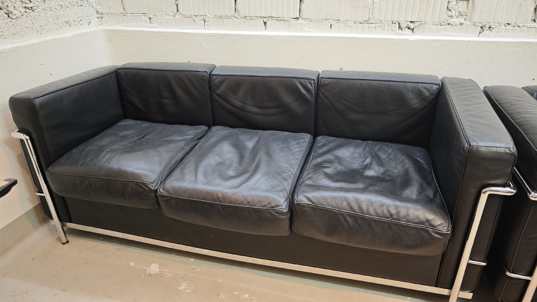 Sofas: Le Corbusier Sofa Replika – Gebraucht aus Bern von M.Boyisir